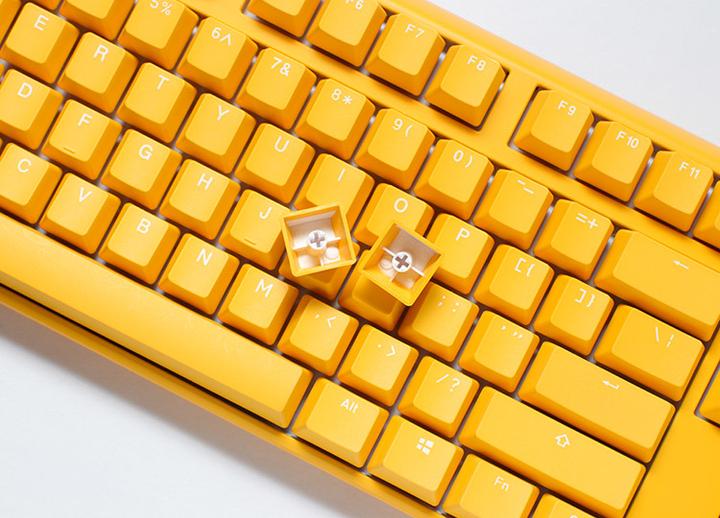 Produktbild Ducky One 3 Yellow Gaming Tastatur, RGB LED - MX-Black (US) (USA, Kabelgebunden)