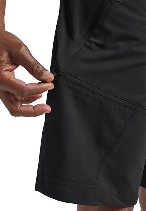 Actual product image Jack Wolfskin Pico Trail Shorts M (48)