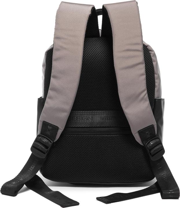 Actual product image Momo Design Backpack (3.15 l)