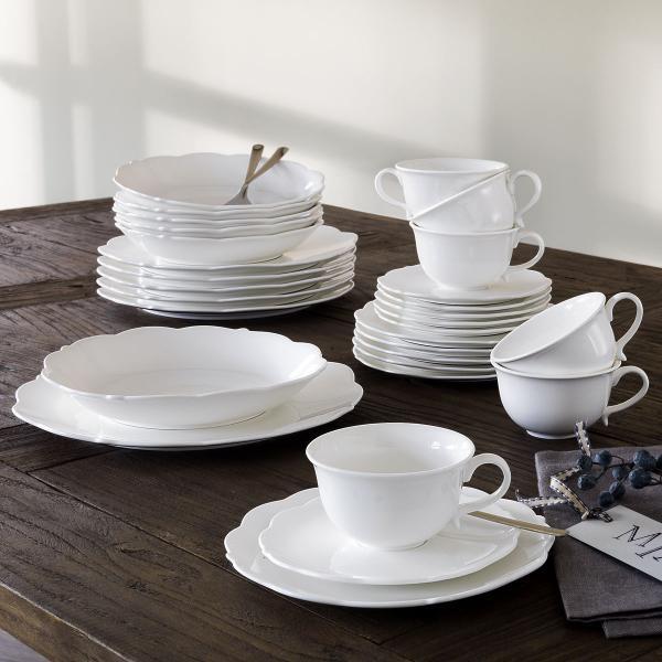 Actual product image Maxwell & Williams White Rose Dinner Set 12-piece (12 Piece)