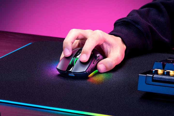 Image du produit Razer Cobra Pro (Sans fil, Filaire)
