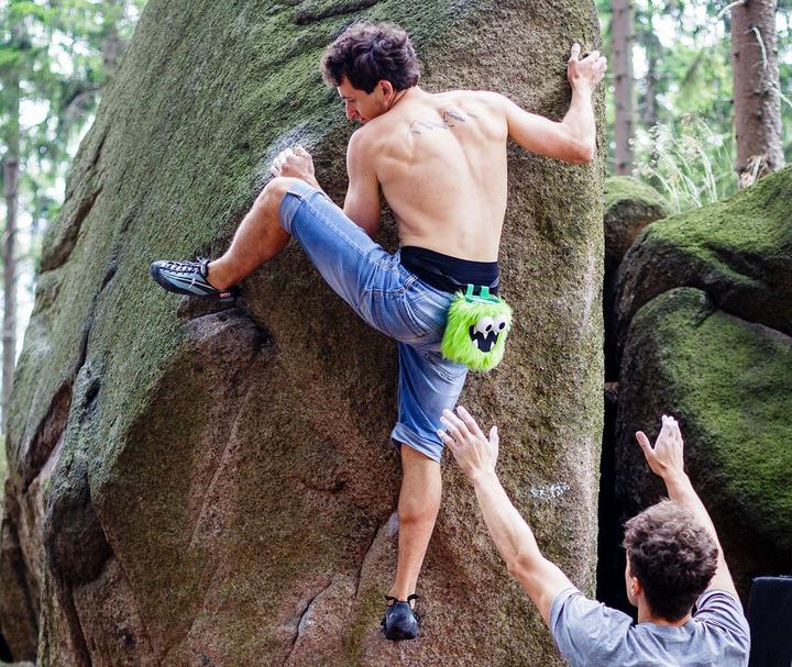 Produktbild Crafty Climbing 5 Toothed Monster Chalkbag