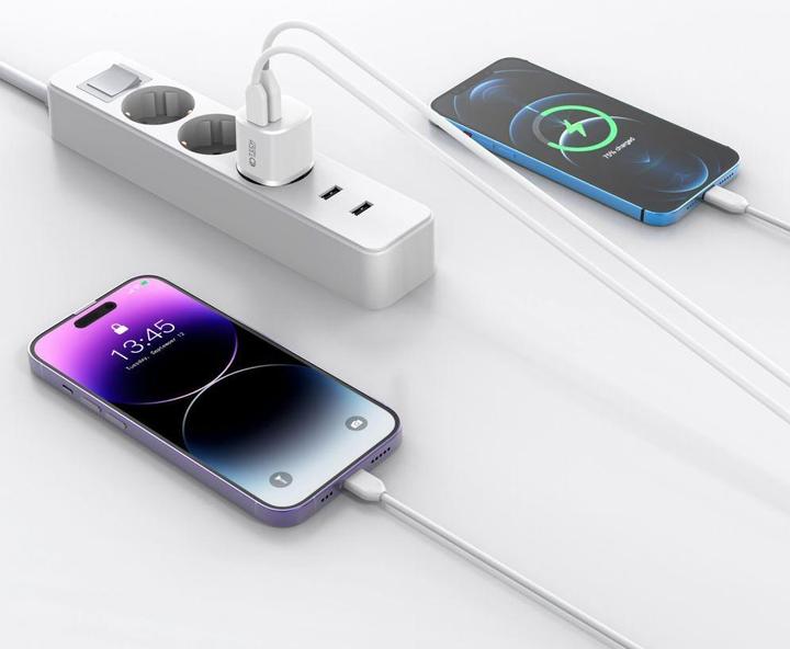 Image du produit Tech-Protect Télécharger 1x USB-A 1x USB-C 3 A (THP1555) (20 W, 1 portion)