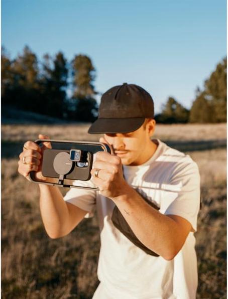 Actual product image Moment Mobile Filmmaker Cage -kuvausteline, iPhone (Gimbal)