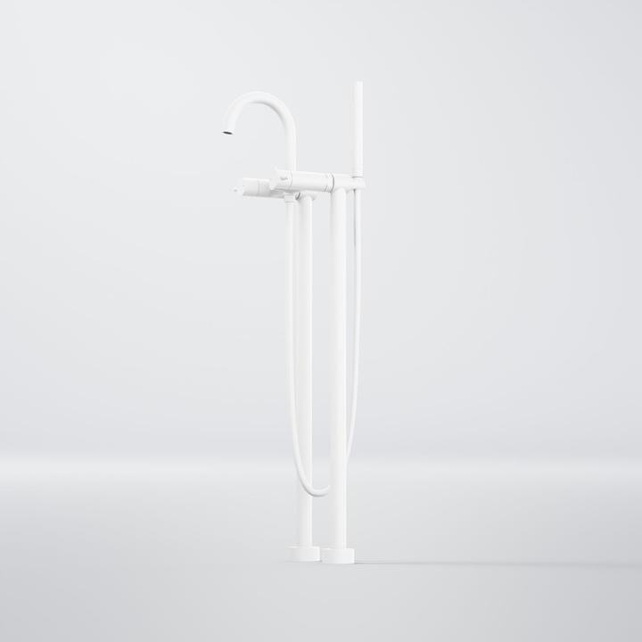 Actual product image Steinberg Series 100 bath faucet, freestanding, projection: 231mm
