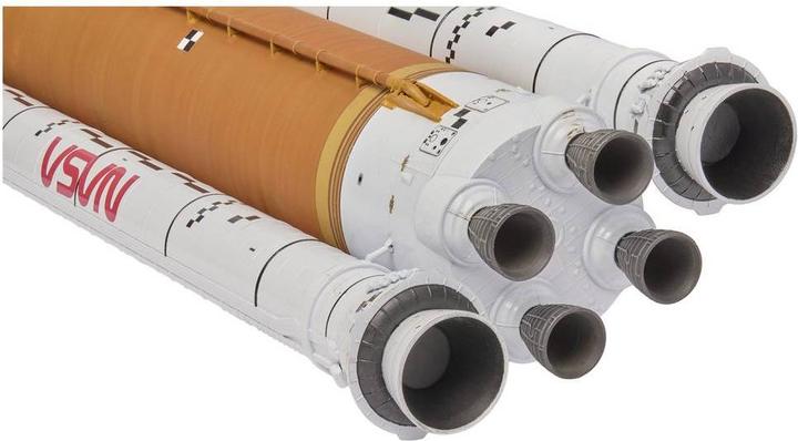 Actual product image Revell NASA Artemis Space Launch System (SLS)