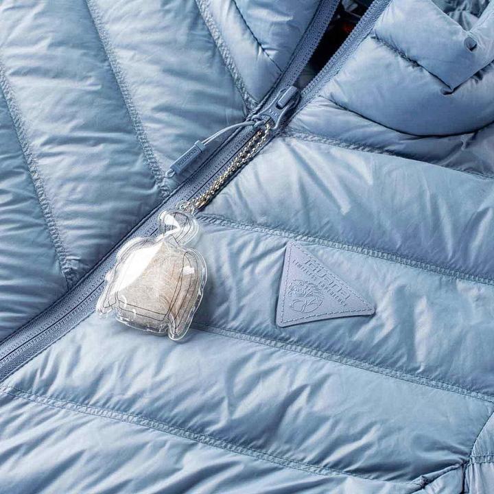 Actual product image Iguana Blanca Jacke (S)