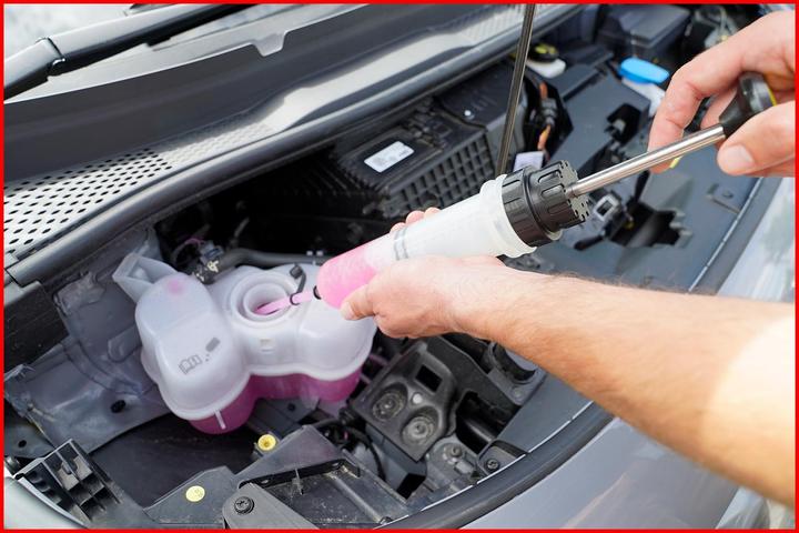 Actual product image KS Tools Suction and filling hand pump