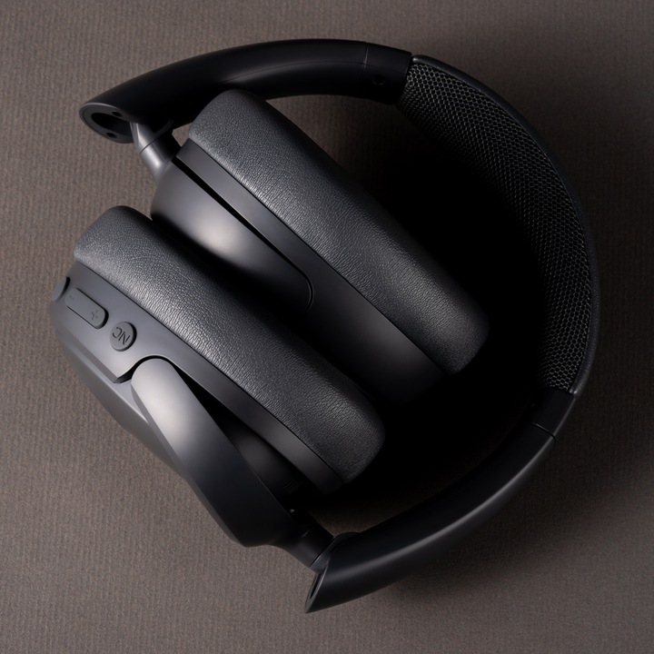 Produktbild JLab Audio JBuds Lux (ANC, 70 h, Kabellos)