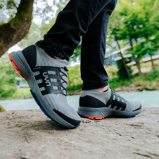 Produktbild UYN Wander Lite Iron (39)