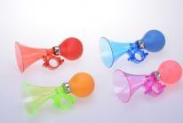 Rosa, Gelb, Blau, Rot