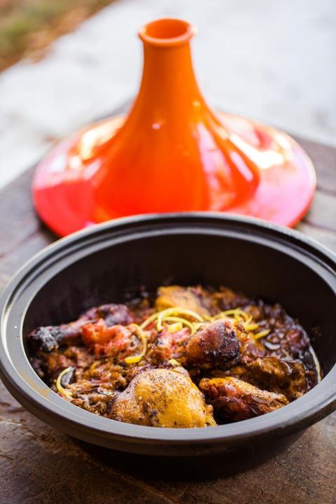 Actual product image Le Creuset Signature (21 cm, Tajine pot, Cast iron)