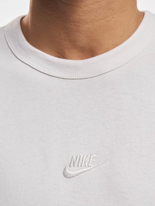 Actual product image Nike NSW Premium Essential T-Shirt - 84061 (S)