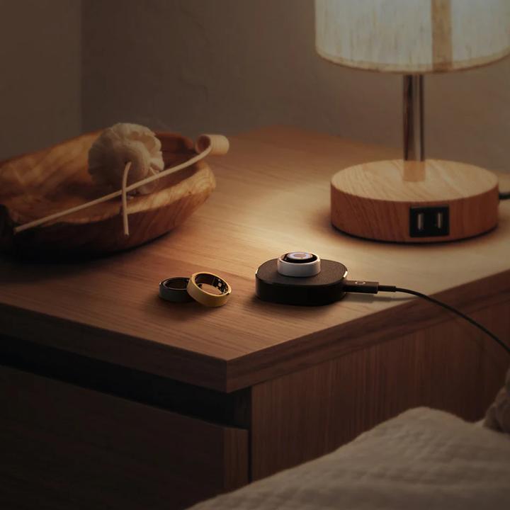 Produktbild RingConn Smart Ring Charging Dock