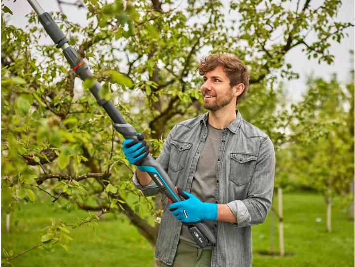 Image du produit Gardena Sécateur d'arbres télescopique sans fil HighCut 250/18V P4A solo