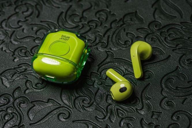 Actual product image Transparency Fi22 Bluetooth headphones (5 h, Cable)
