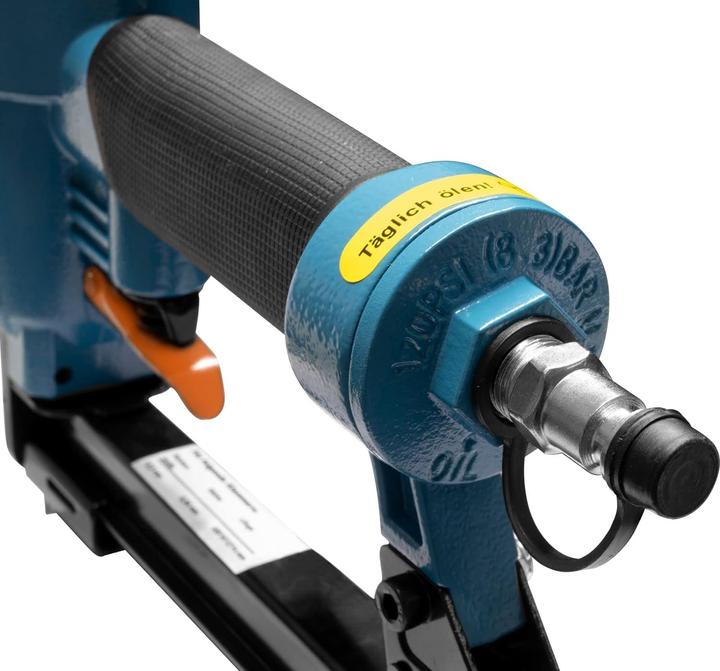 Actual product image Güde KN 14 Compressed air stapler IG 1/4" ( 40088 ) + 1800x staples + oil + safety goggles + case