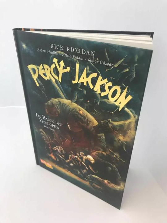 Produktbild Im Bann des Zyklopen (Deutsch, Attila Futaki, Harriet Fricke, Rick Riordan, Robert Venditti, 2013)