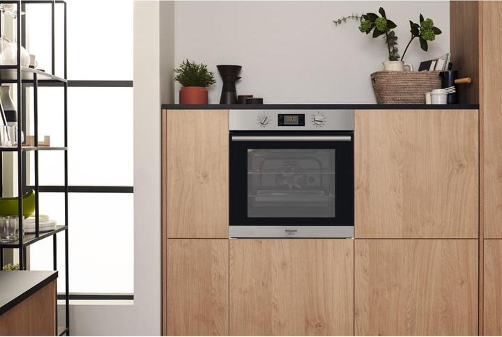 Produktbild Hotpoint Ariston Einbau Backofen66 L, 3300 Watt