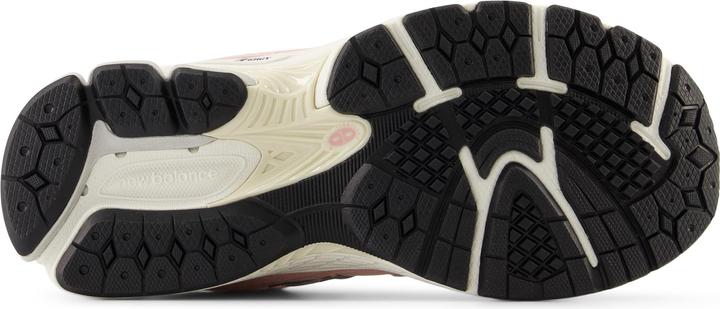 Image du produit New Balance GC2002FC (40)