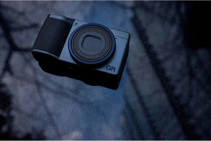 Actual product image RICOH GR IIIx Urban Edition (26 mm, 24.24 Mpx, APS-C / DX)