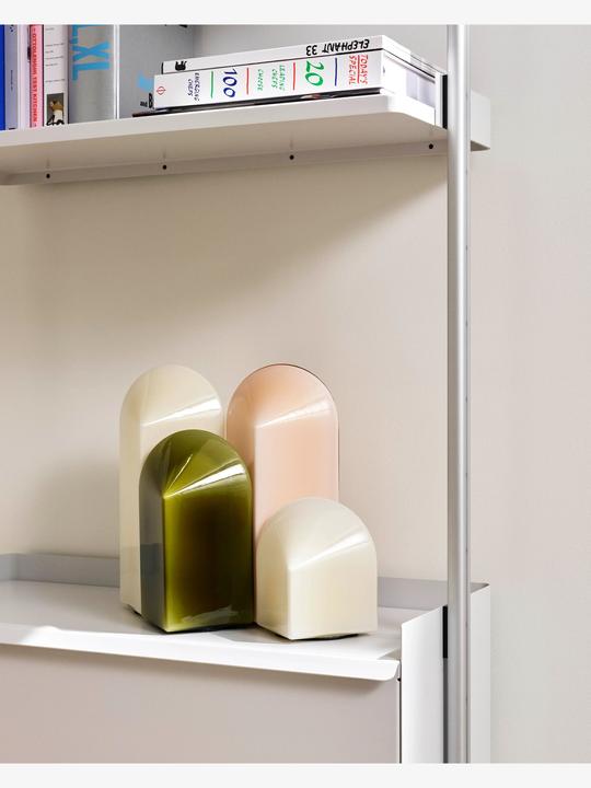 Image du produit HAY Lampe de chevet PARADE coquille d'oeuf (150 lm)