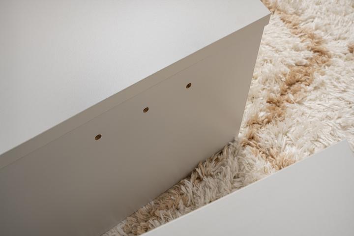 Actual product image Skye Decor Orion (90 x 30 x 60 cm)