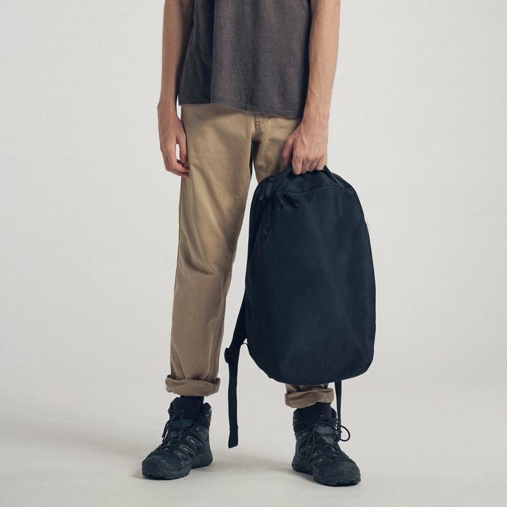 Produktbild Urth Norite 24L Backpack (Black)