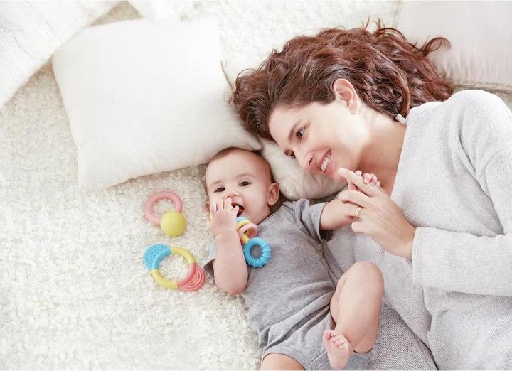 Actual product image Hape Rattle and teething ring set