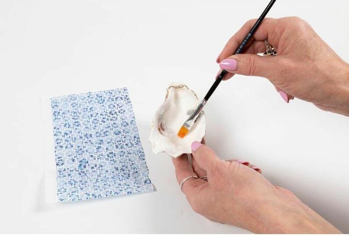 Actual product image Creativ Company Decopatch shells