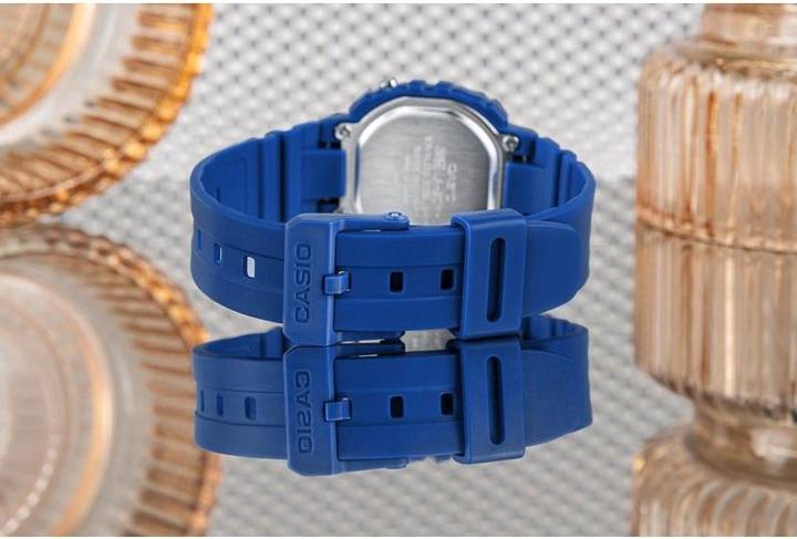 Image du produit Casio LA-20WH-2AEF (Chronographe, 30 mm)