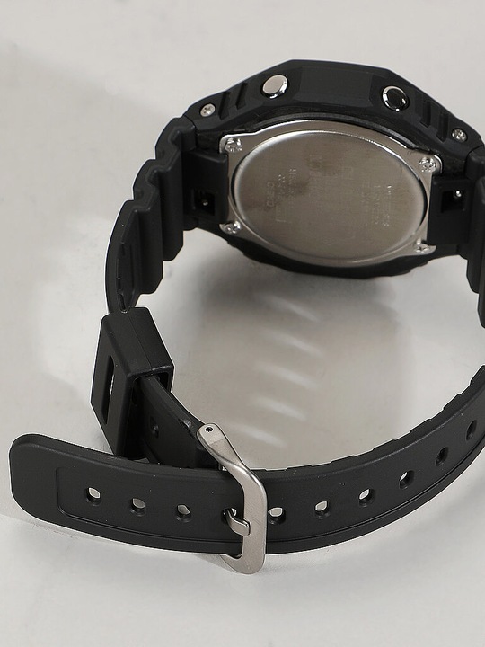 Image du produit G-Shock GA-2100-1A1ER (Chronographe, 45 mm)