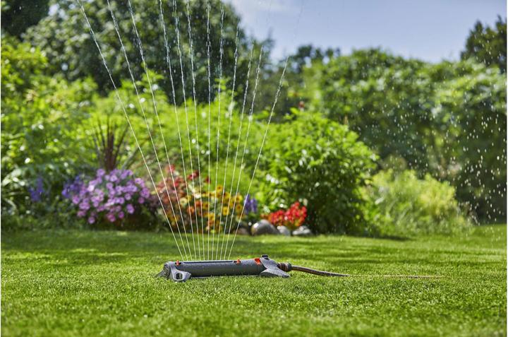 Actual product image Gardena AquaZoom S (Square sprinkler)