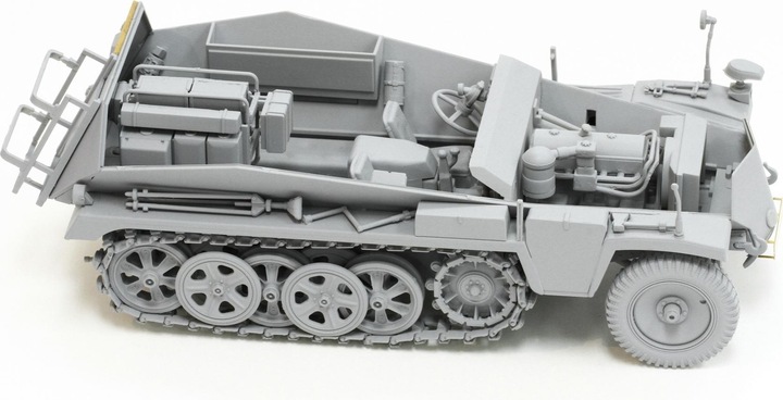 Produktbild 1:35 Sd.Kfz.250/3 "Greif"