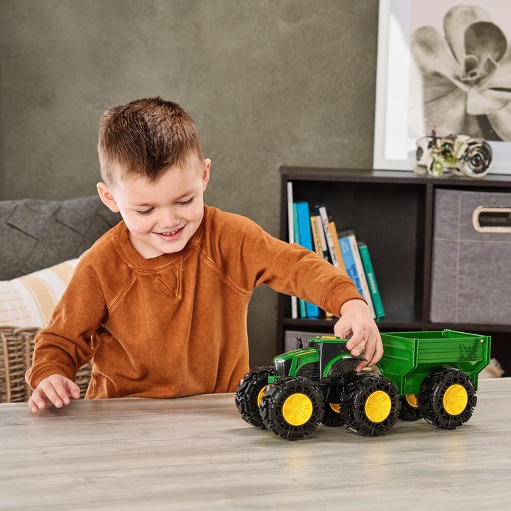 Produktbild John Deere Traktor mit Anhänger