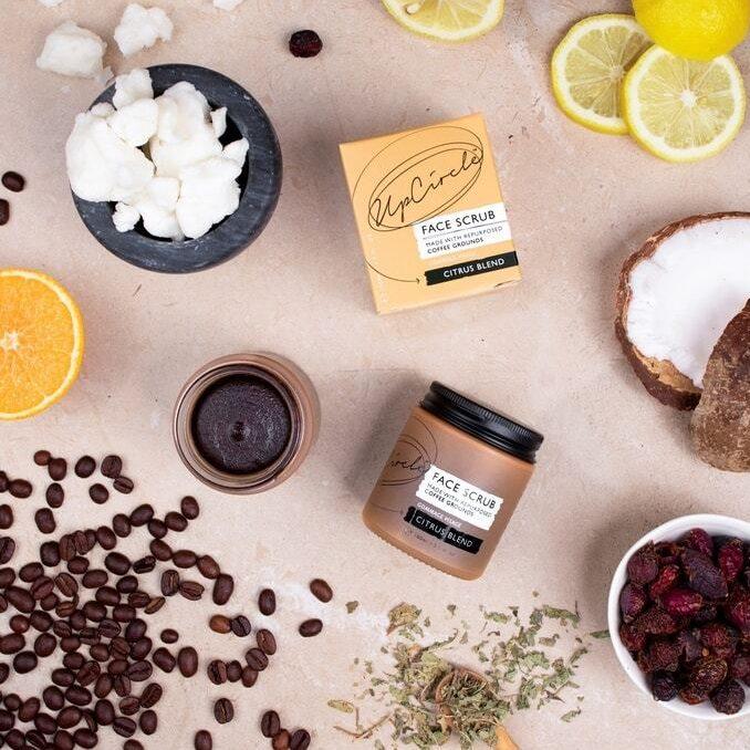 Produktbild UpCircle Peeling for normal and dry skin Coffee Face Scrub Citrusend 100 ml (Peeling, 100 ml)