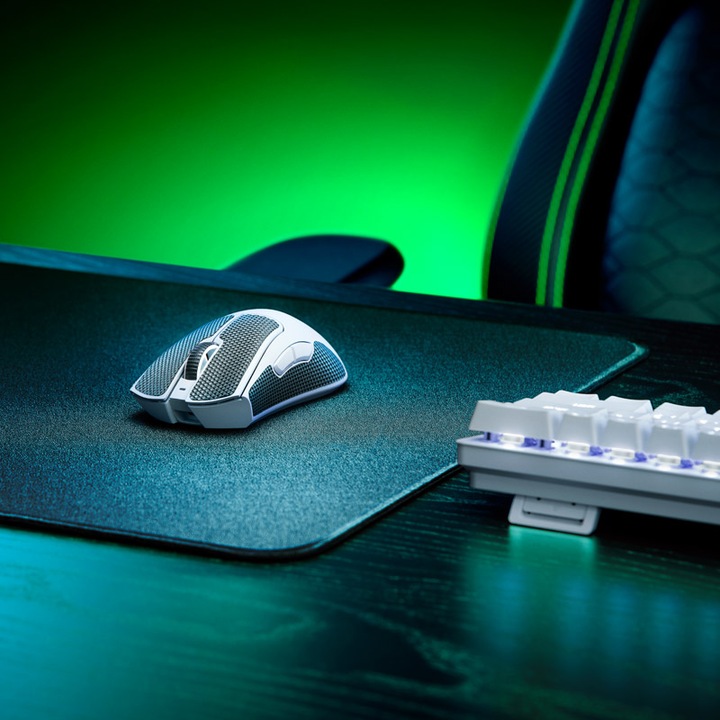 Actual product image Razer DeathAdder V3 Pro (Wireless)
