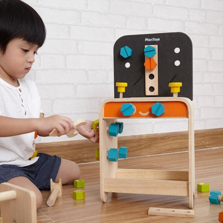 Actual product image Plantoys Workbench with 22 accessories