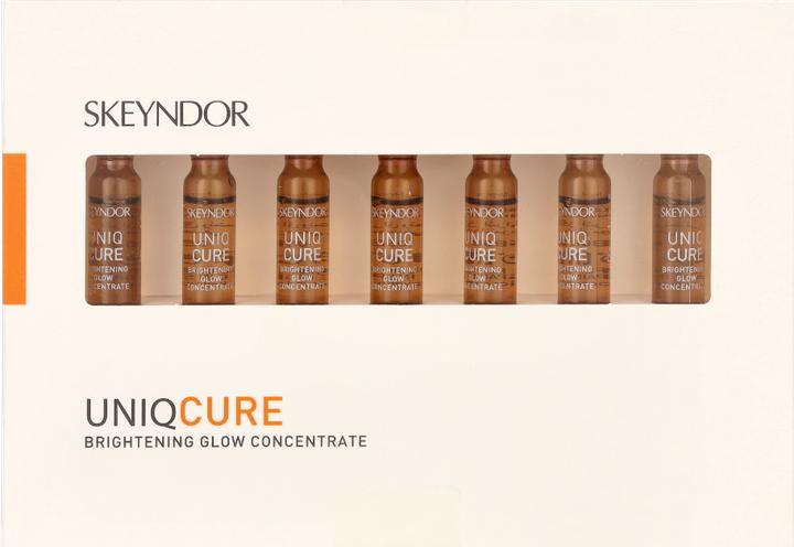 Actual product image Skeyndor Uniqcure Brightening Glow Concentrate Set (Facial care set)
