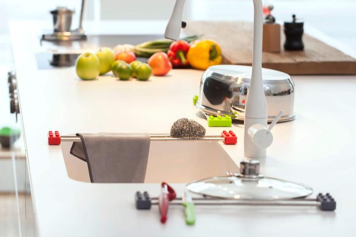 Actual product image Sanni Shoo drip.line