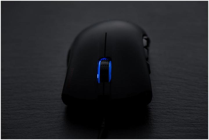 Actual product image Zeroground NIIRO Pro V3.0 MS-3700G RGB Gaming Mouse 10000dpi