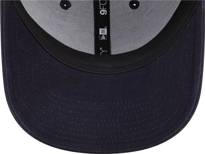Actual product image New Era 9Forty Strapback Review Manchester United