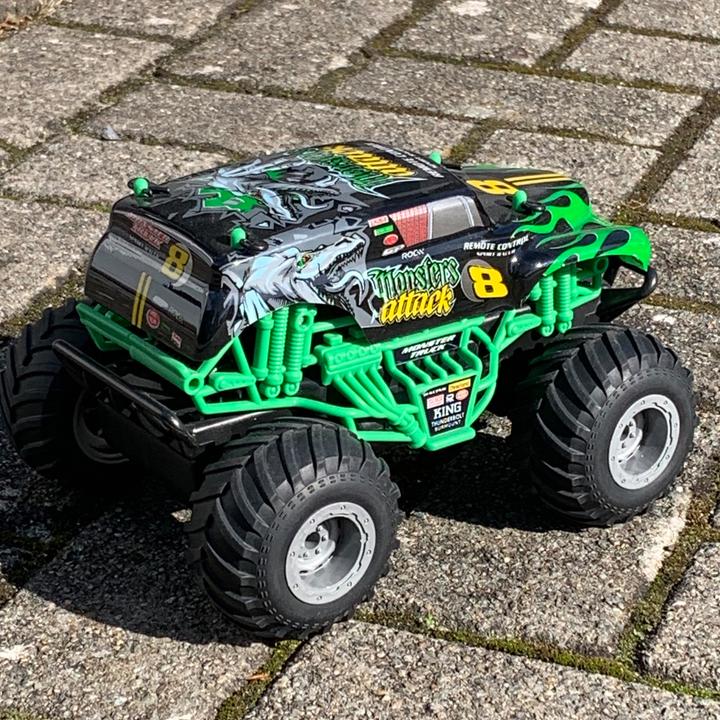 Actual product image Gear2play RC Monster Truckies MegaForce 1:16 Controllable Car