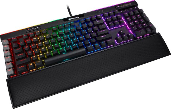 Actual product image Corsair K95 RGB Platinum XT (US, Cable)