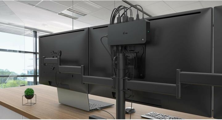 Immagine prodotto i-tec Triple 4K (USB-C, 12 porte)