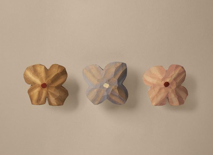 Produktbild Ferm Living Poesie Hand-carved Magnets - Set of 3 - Multi (3 x)