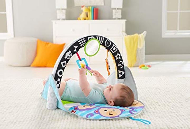 Actual product image Fisher-Price Play blanket to go, crawling blanket