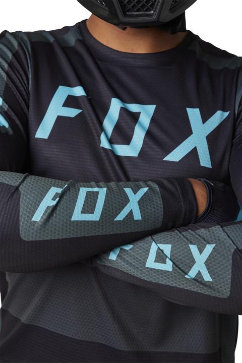 Actual product image Fox Defend Ls Race Capsule (L)