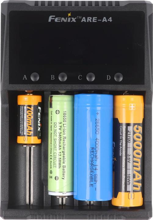 Produktbild Fenix Rundzellen Ladegerät ARE A4 (1 Stk., 10340, 10350, 10440, 10500, 12500, 12650, 13500, 13650, 14500, 14650, 16340, 16650, 17500, 17650, 17670, 18350, 18490, 18500, 18650, 18700, 21700, 22650, 25500, 26500, 26650, Akku)