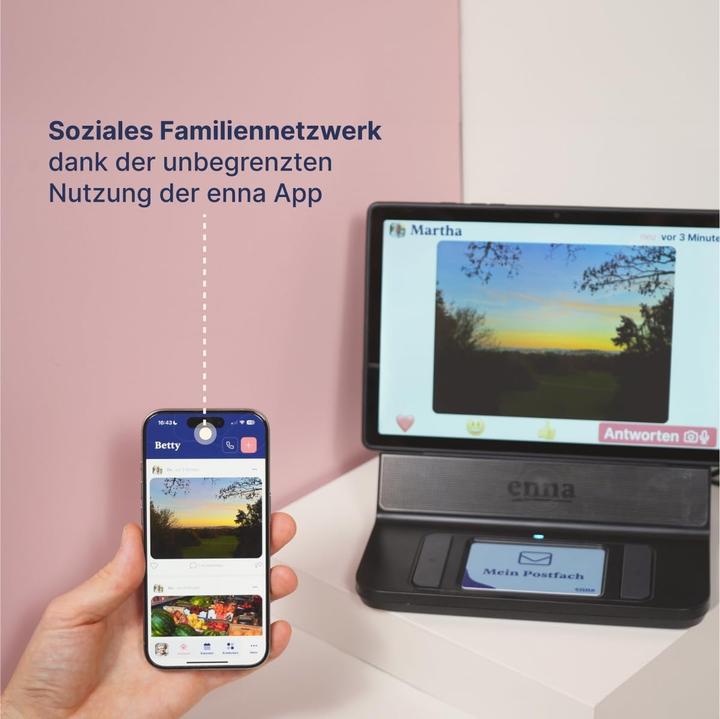 Image du produit Enna Tablet pour seniors avec dock et cartes, appels vidéo, albums photos, abonnement familial (WLAN uniquement, 10", Argent, Gris, Noir)